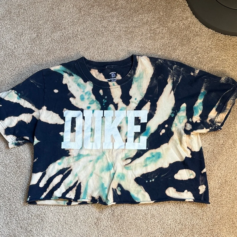 Duke University Stores Navy & Cream Tie Dye “DUKE” Cropped T-Shirt. Size Medium - Picture 1 of 7
